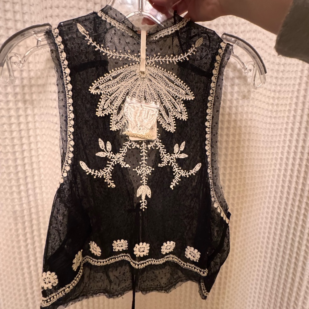 Free people Black Sheer Vest with White Embroidery by Black - Picture 3 of 4